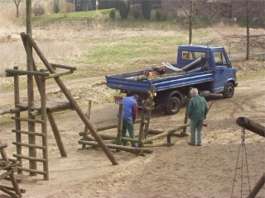 Das morsche Schiff wird entfernt (Fr&uuml;hjahr 03)