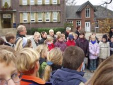 Die Kinder singen ein Lied